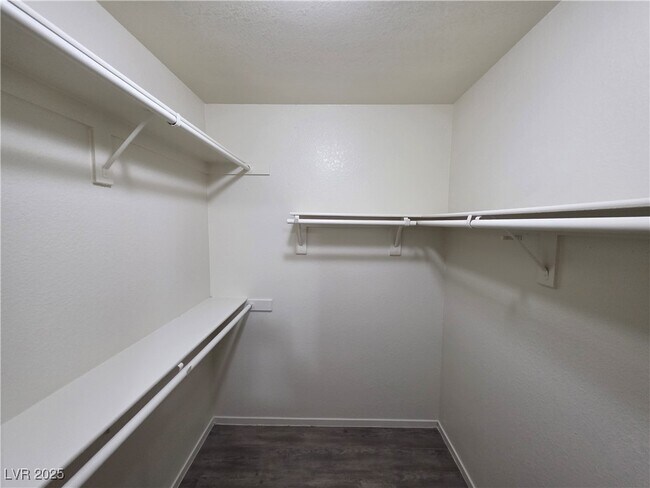 Building Photo - 2725 S Nellis Blvd