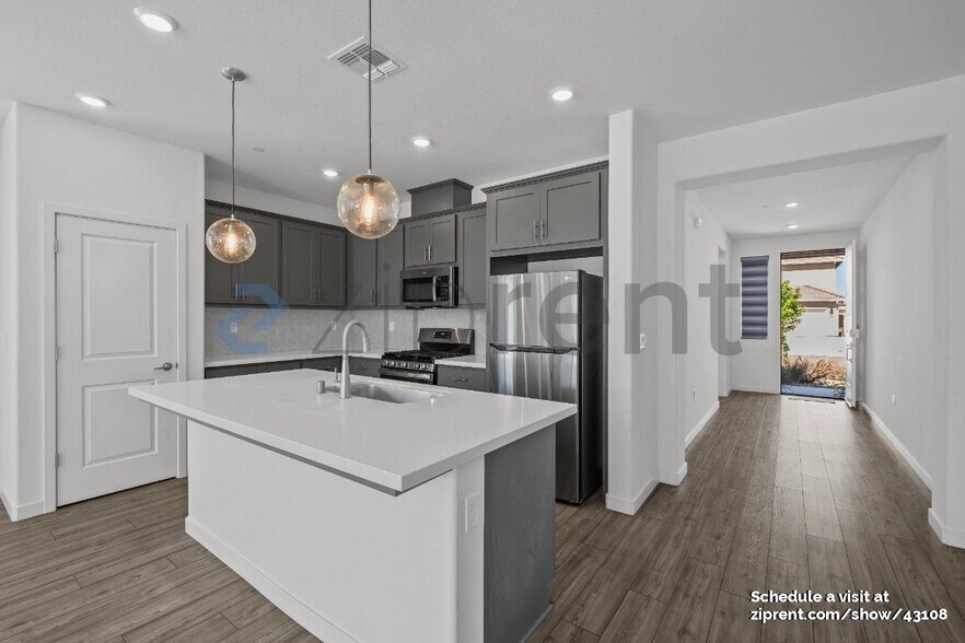 Building Photo - 1074 Osprey Dr