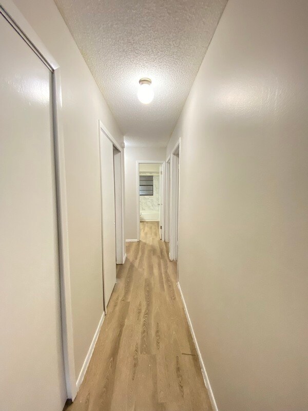 Building Photo - 1090 Condor Pl