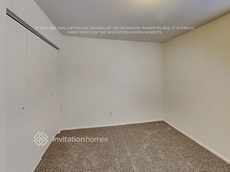 Building Photo - 6361 W Caron St