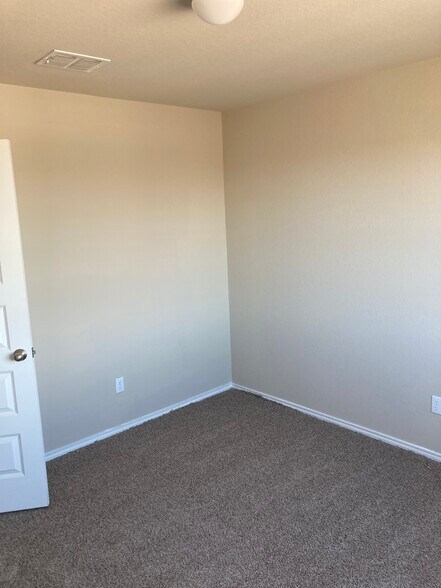 Building Photo - 5311 Daniel Way