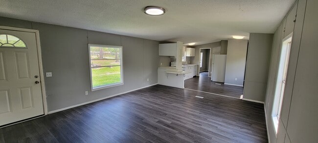 Building Photo - 23047 Cactus Rd