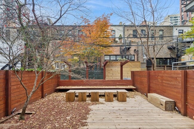 Building Photo - 44 E Cedar St