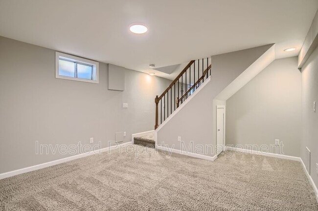 Building Photo - 5007 S Mabre Ct