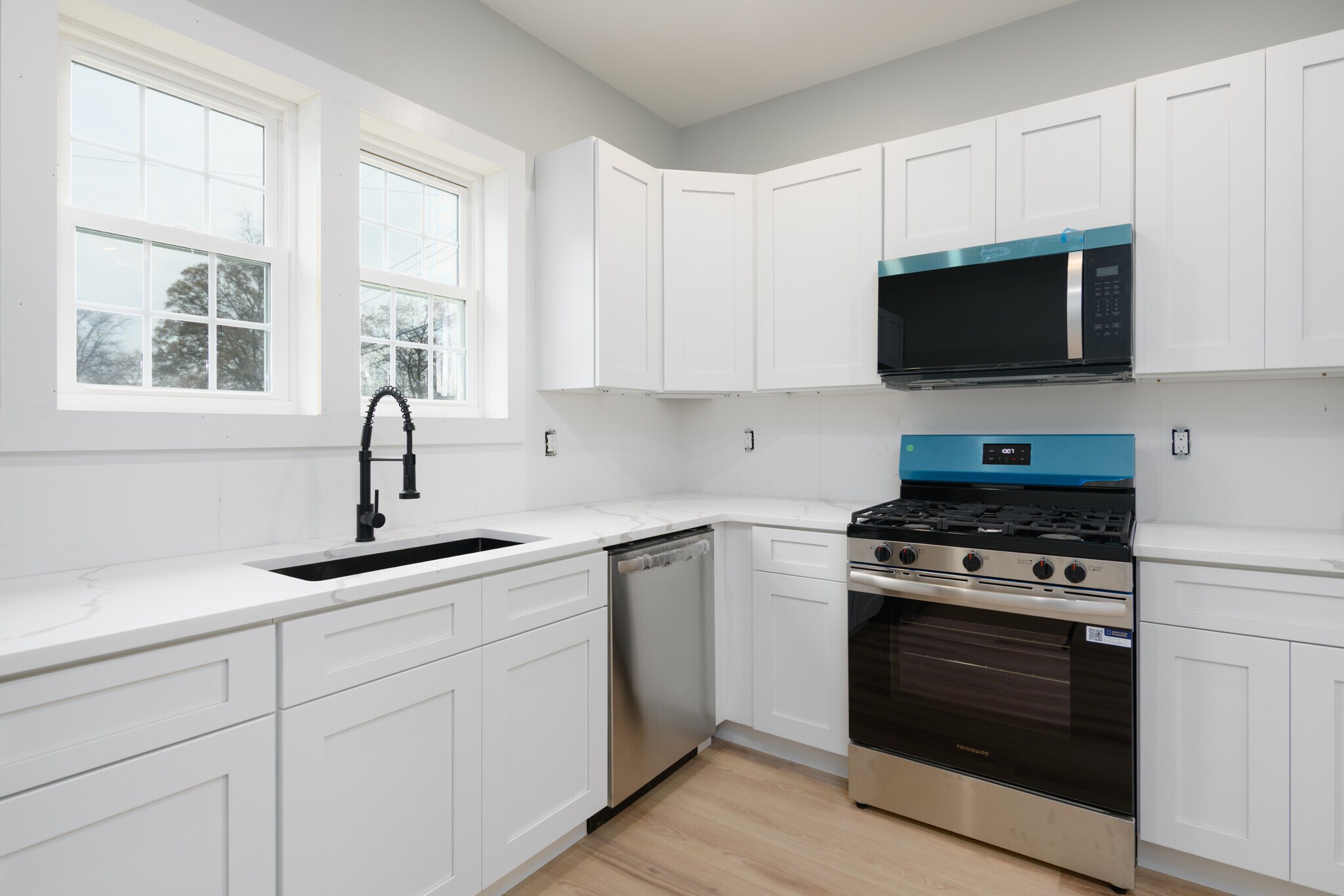 Building Photo - 18 Georgia Ave