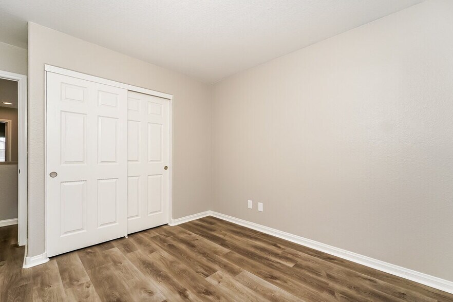 Building Photo - 6465 N Butterfly Sky St