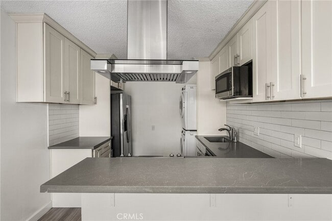 Building Photo - 16862 12th St