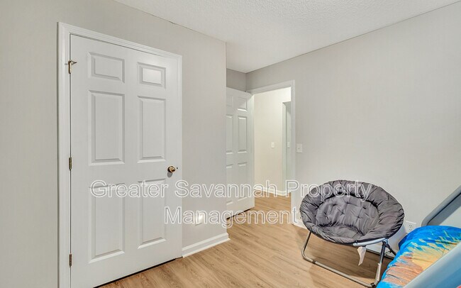 Building Photo - 118 Blaine Ct