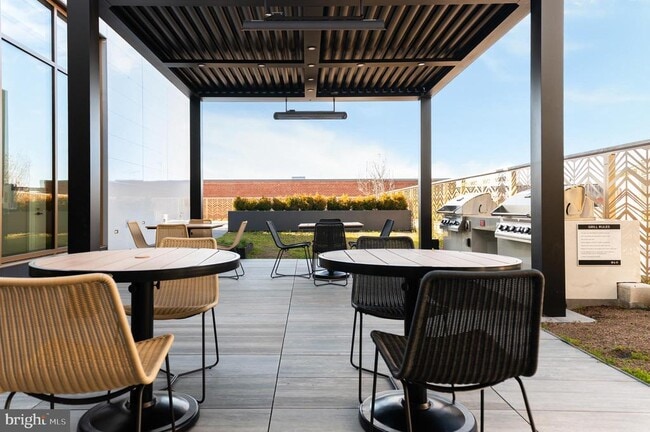 Building Photo - 1425 New York Ave NW