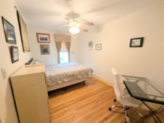 Building Photo - 613 Summer St