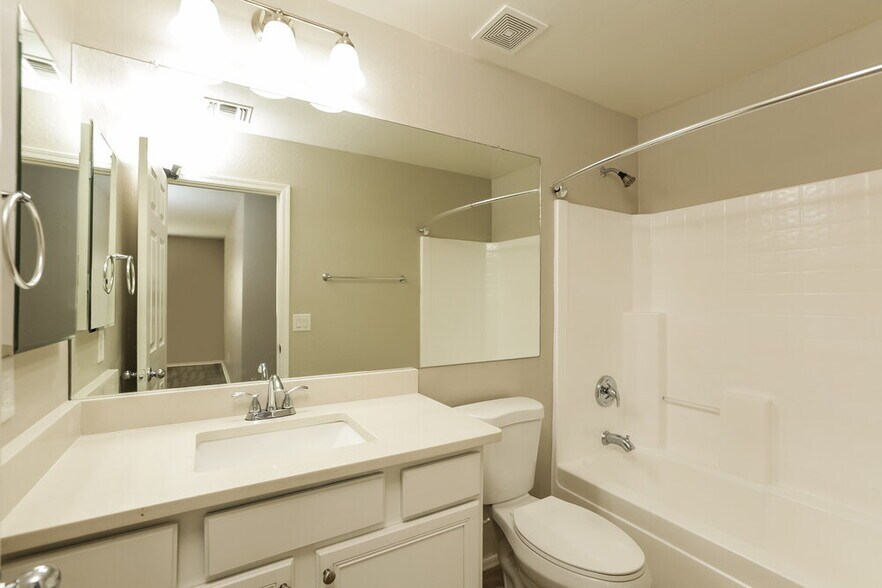 Building Photo - 501 S 112th Dr