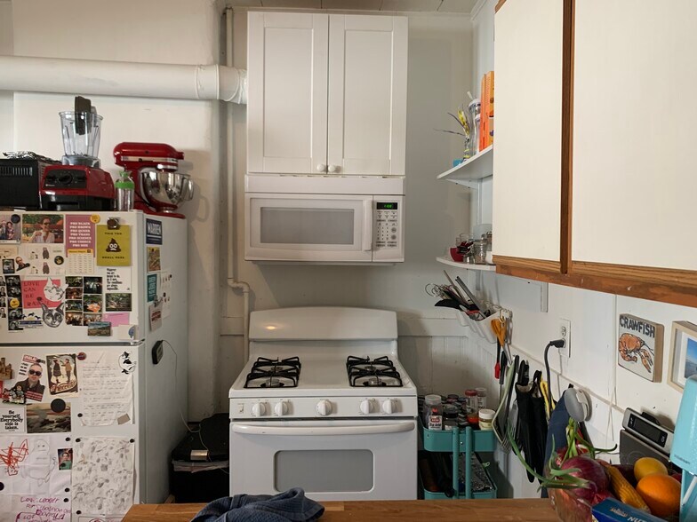 Building Photo - 56 Portsmouth St