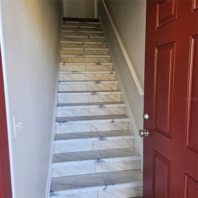 Building Photo - 8259 Enclave Way