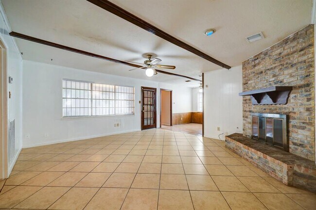 Building Photo - 12534 Millbanks Dr
