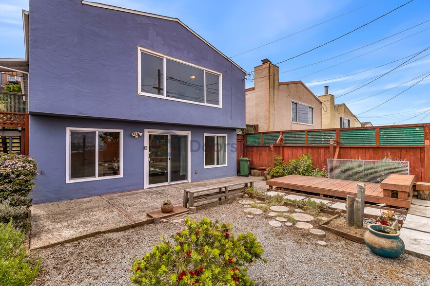Building Photo - 85 Mira Vista Ct