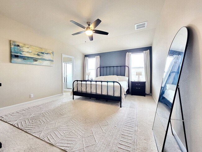 Building Photo - 222 Frio River Trail