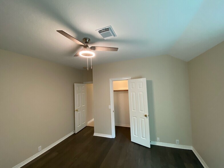 Building Photo - 19314 Colony Trail Ln