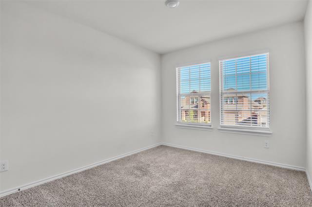 Building Photo - 3328 Perman Dr