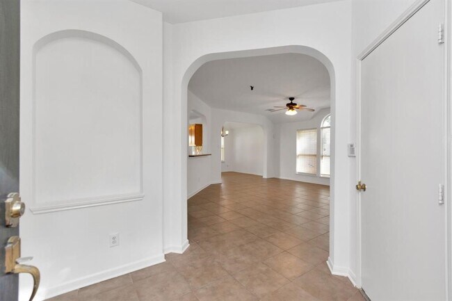 Building Photo - 11830 Copperas Creek Dr
