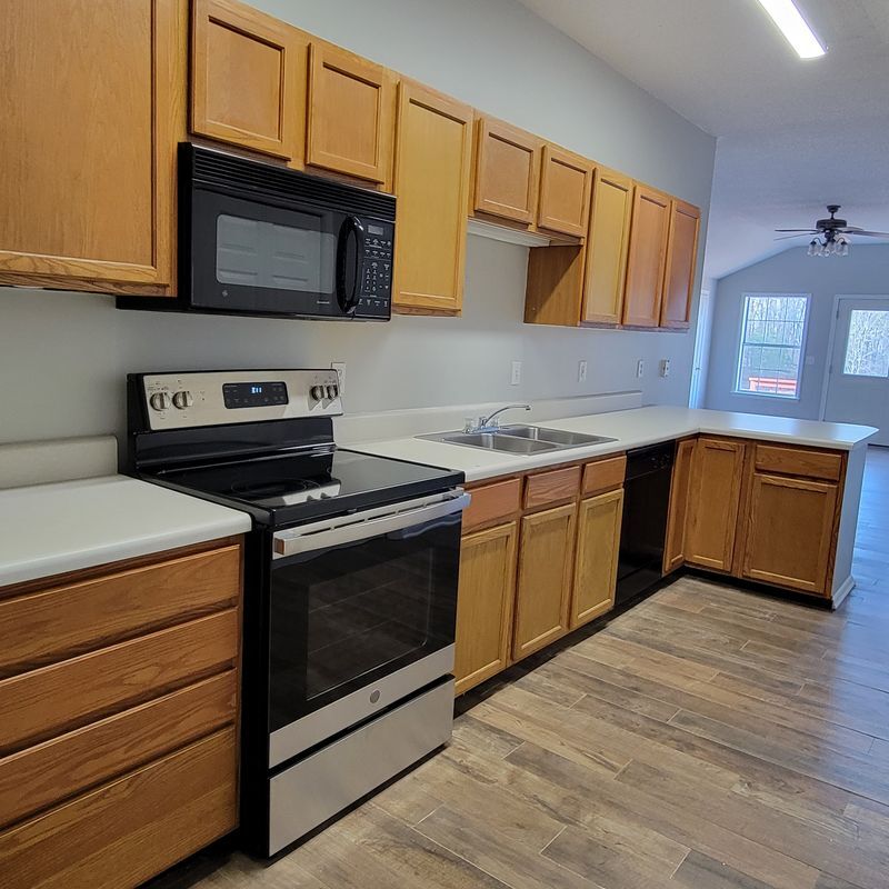 Building Photo - 4950 Hoof Beat Trail