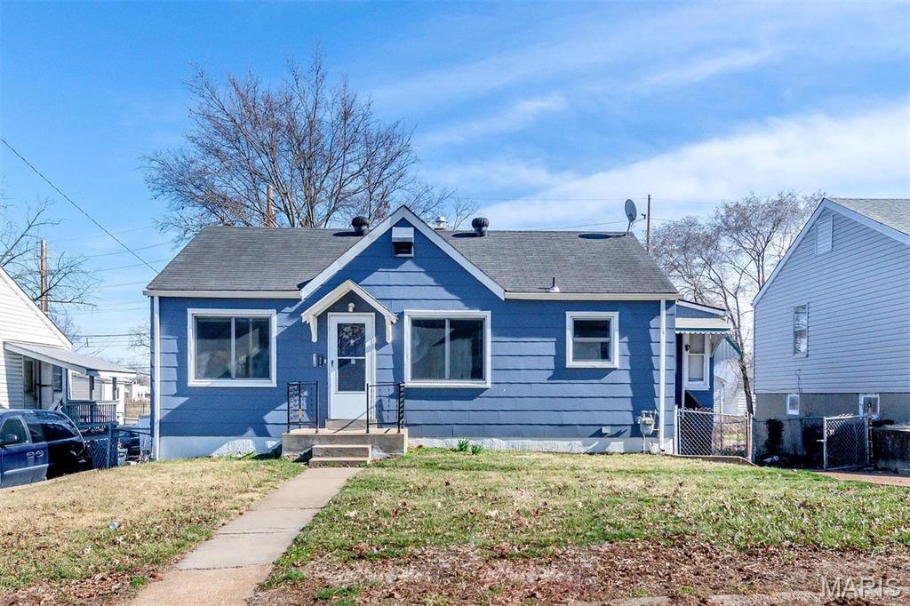 Building Photo - 5736 Gaylord Dr