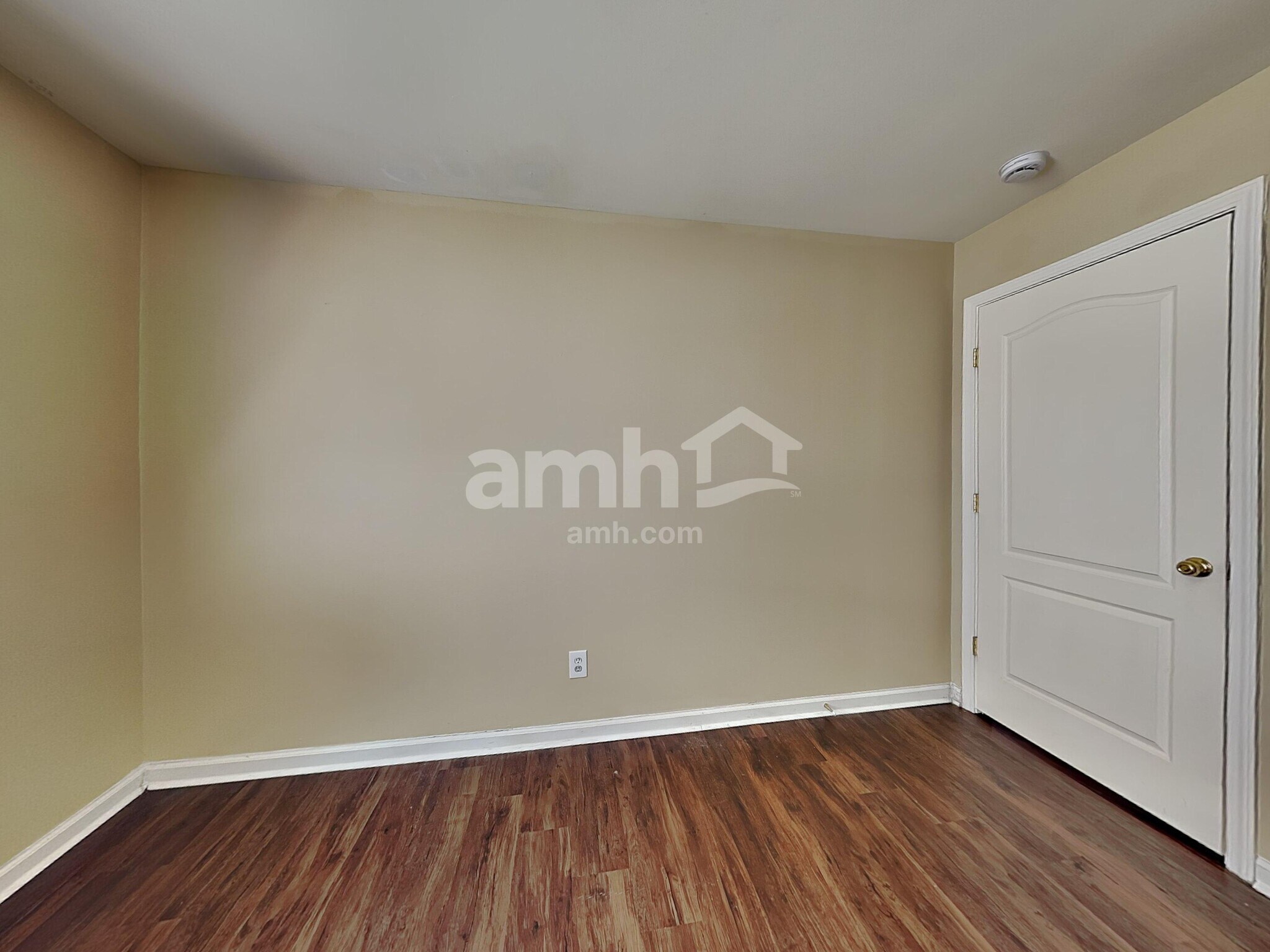 Building Photo - 1039 Saddle Wood Dr