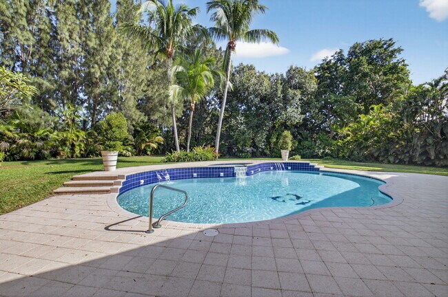 Building Photo - 16164 Bridlewood Cir