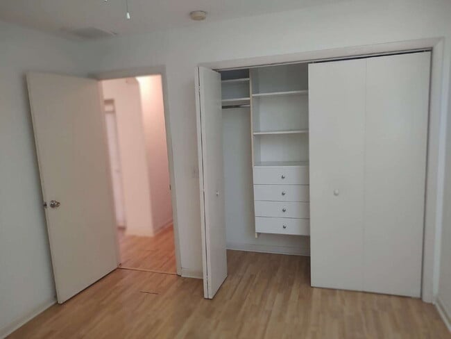 Building Photo - 2 bedroom home For rent