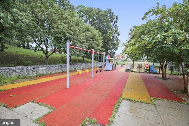 Building Photo - 4514 15th St NW