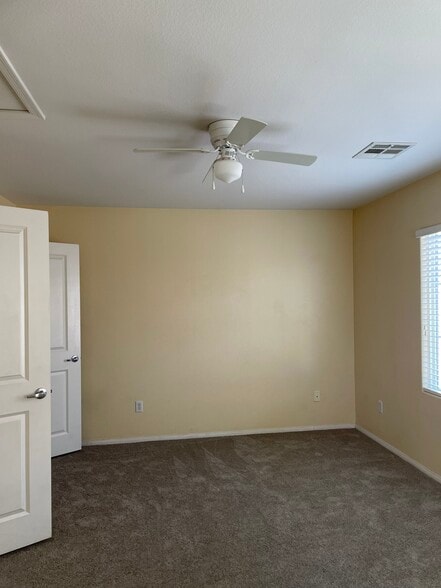 2nd bedroom - 11372 Colinward Ave