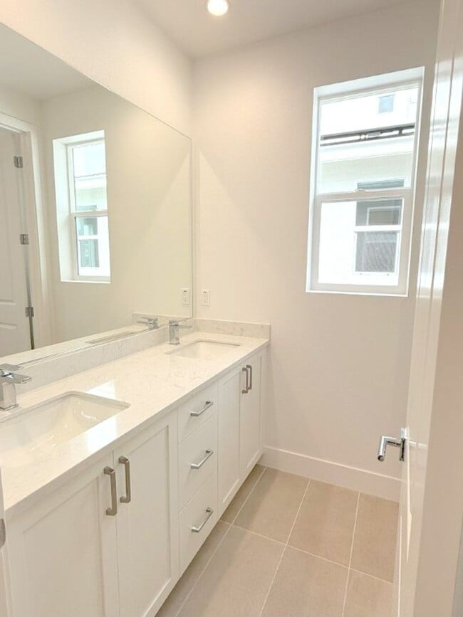 Building Photo - Newly Built ! Be The First To Live Here ! Modern Detached Home In New City Village !