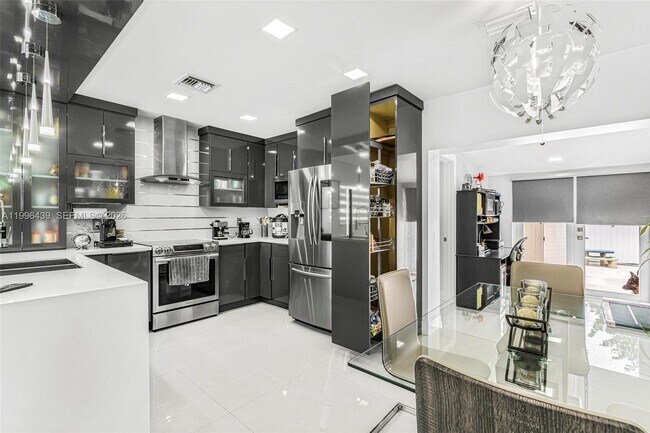 Building Photo - 12001 SW 176th Terrace