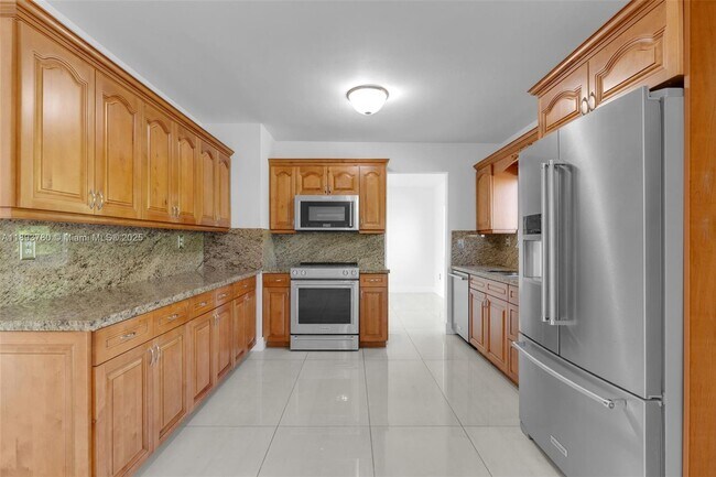 Building Photo - 9621 SW 58th St