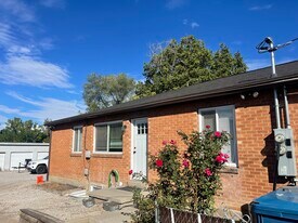 Building Photo - 246 S 100 E