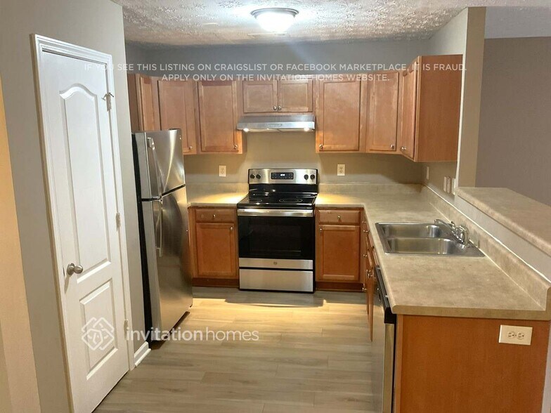 Building Photo - 105 Magnolia Gardens Walk