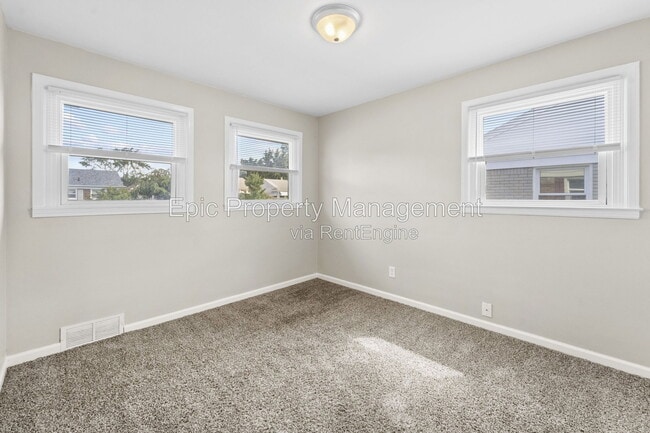 Building Photo - 1697 Winchester Ave