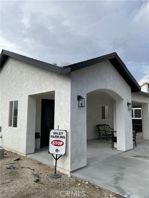 Building Photo - 9201 Calle Del Diablo