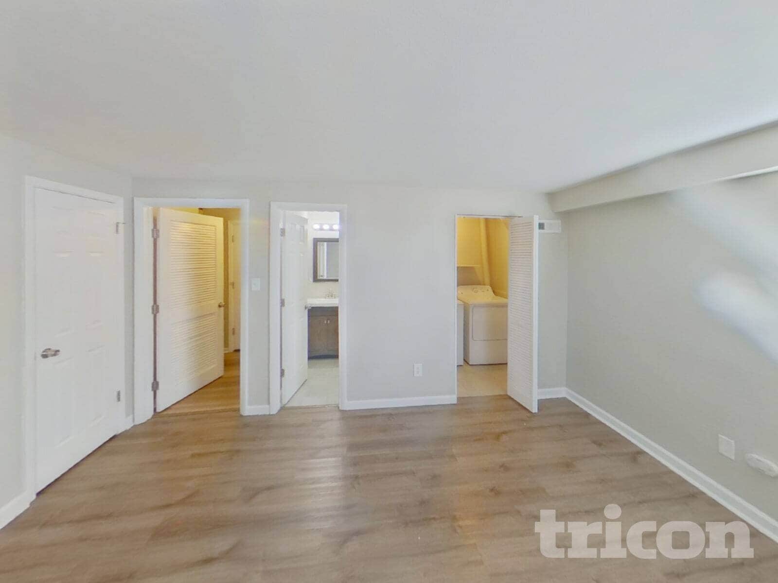 Building Photo - 1228 N Chelton Rd