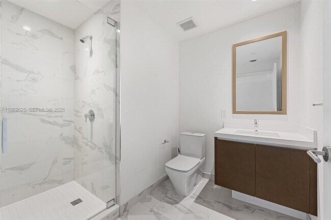 Building Photo - 851 NE 1st Ave