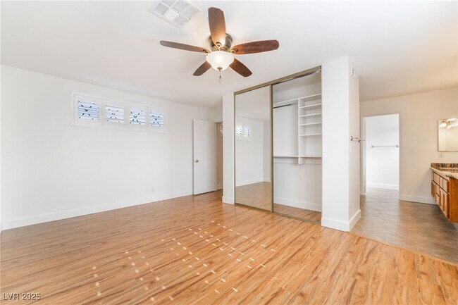 Building Photo - 4338 Apex Dr