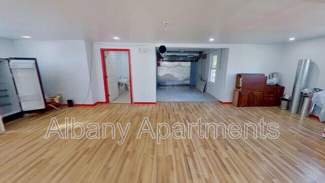 Building Photo - 4 Ten Eyck Ave