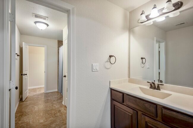 Building Photo - 11306 Longmire Creek Ct