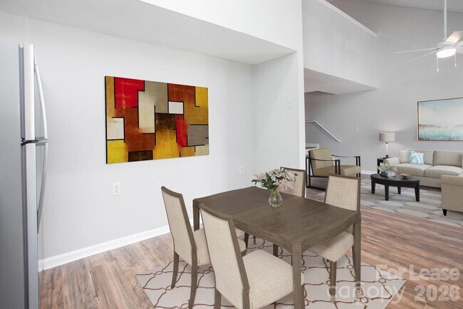 Building Photo - 355 Crown Point Dr