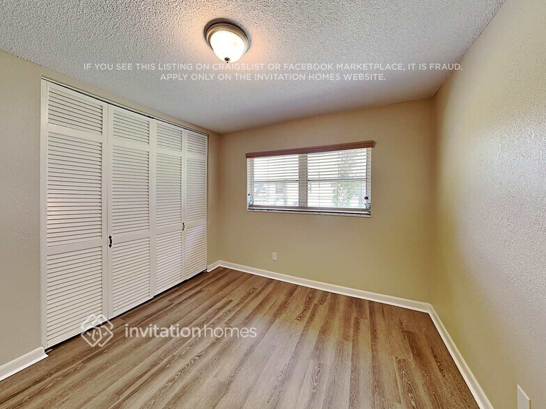 Building Photo - 2240 Kansas St