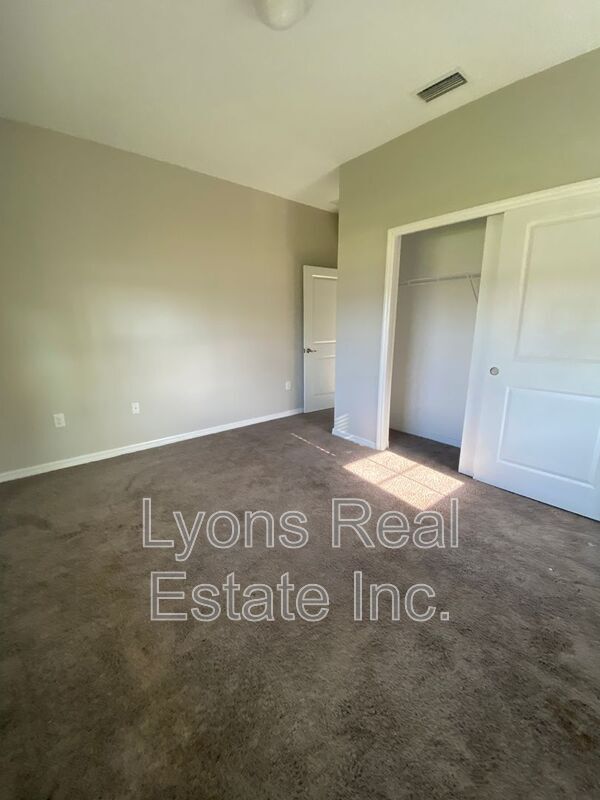 Building Photo - 18463 Van Nuys Cir