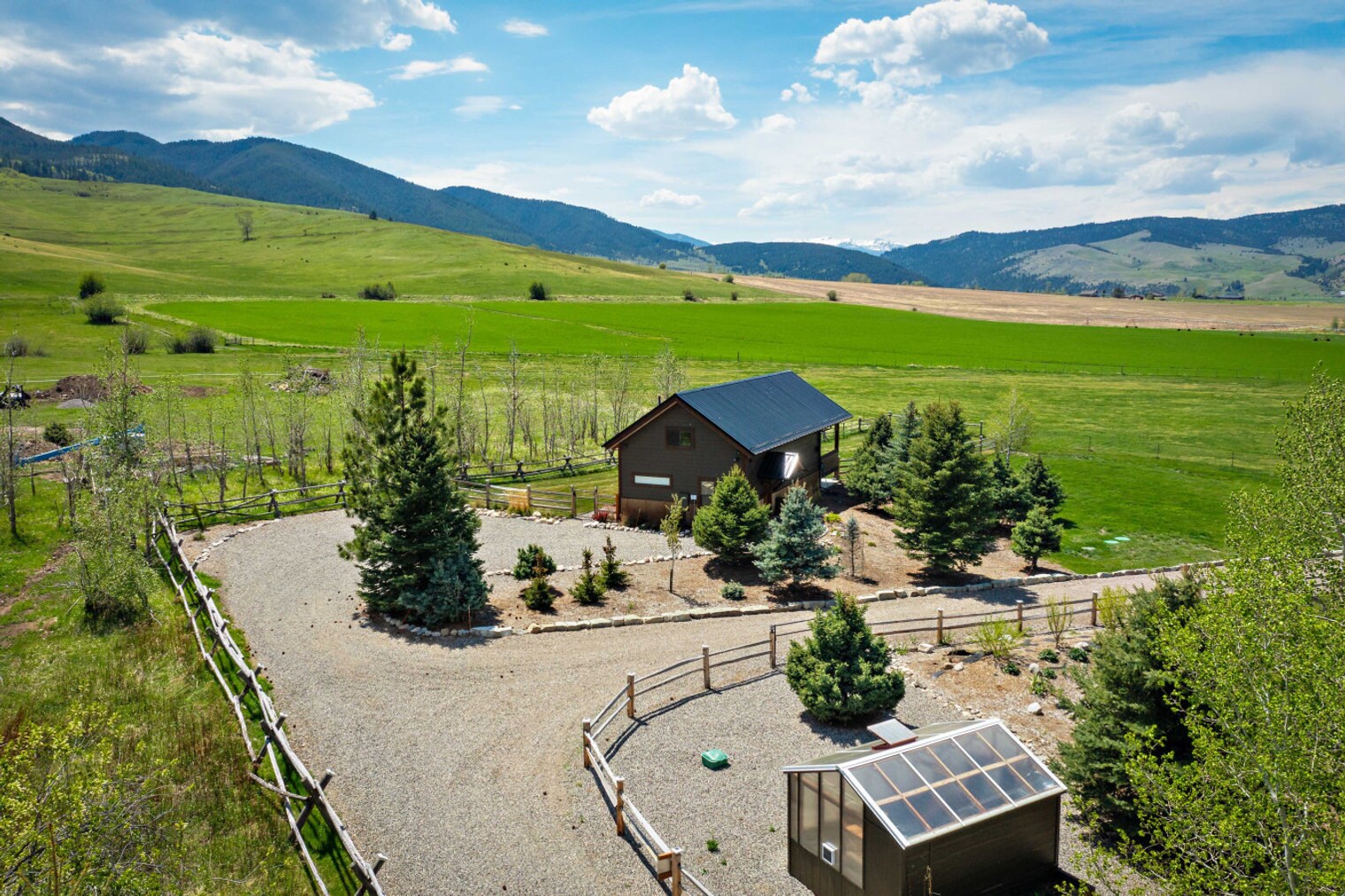 Building Photo - 17448 Wilson Creek Rd