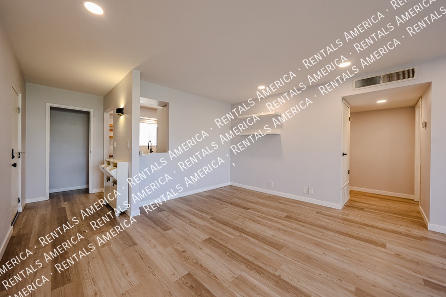 Building Photo - 4630 N 68th St