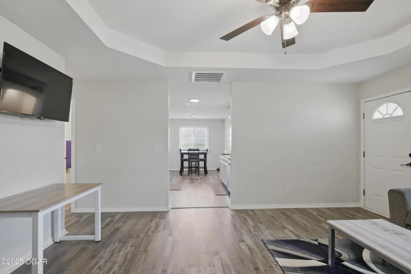 Building Photo - 4206 W 27th St