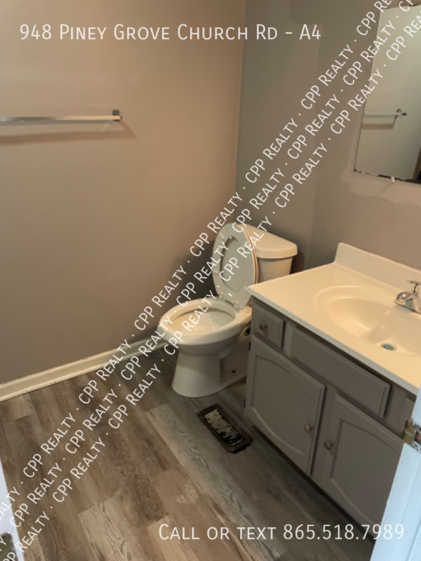 Building Photo - 948 Piney Grove Church Rd