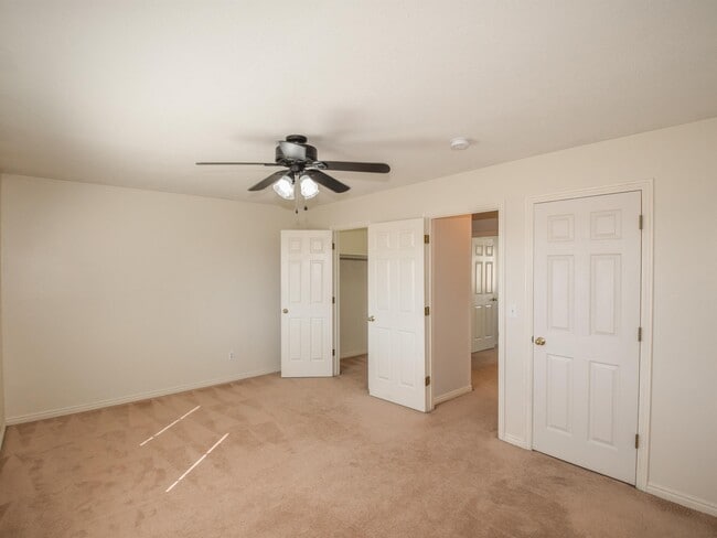 Building Photo - 262 W 1395 S